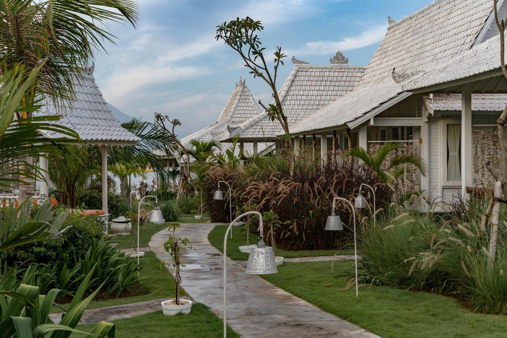 Paus Putih Hotel Lembongan Zewnętrze zdjęcie