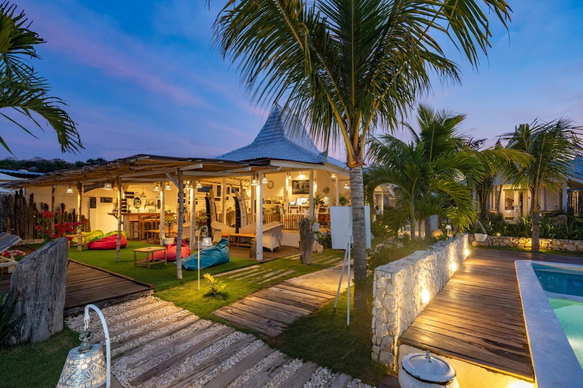 Paus Putih Hotel Lembongan Zewnętrze zdjęcie