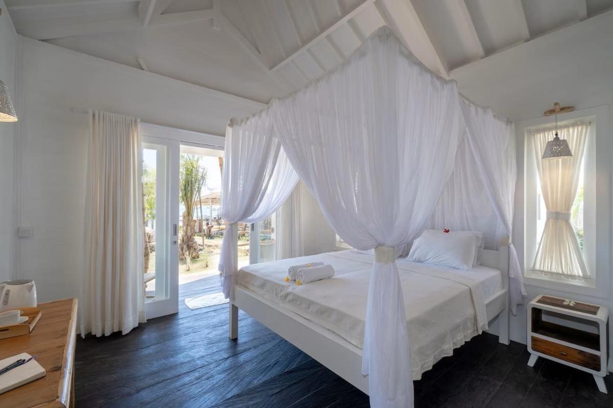 Paus Putih Hotel Lembongan Zewnętrze zdjęcie